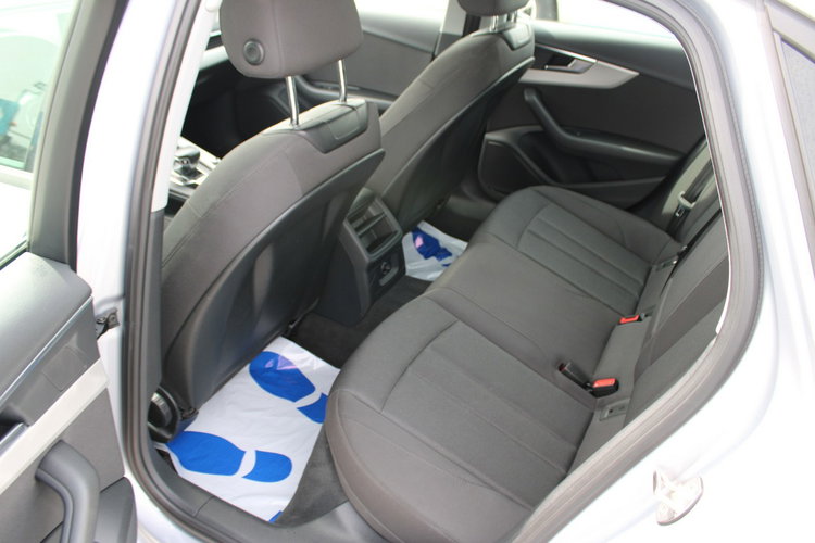 Audi A4 S-Tronic Led netto 65 772 PLN F-vat Salon Polska zdjęcie 23