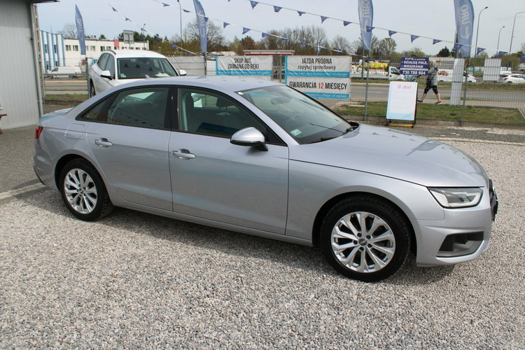 Audi A4 S-Tronic Led netto 65 772 PLN F-vat Salon Polska zdjęcie 4