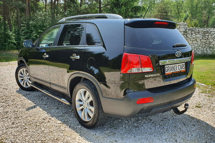 Kia Sorento 2.4 CVVT 174KM # Full Opcja # Panorama # Xenon # Skóra # Super Stan zdjęcie 4