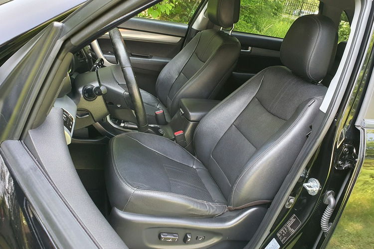 Kia Sorento 2.4 CVVT 174KM # Full Opcja # Panorama # Xenon # Skóra # Super Stan zdjęcie 6