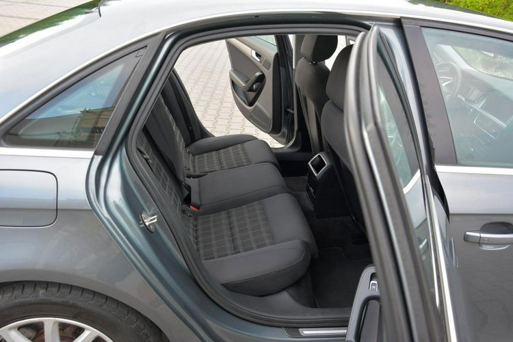 Audi A4 1.8TFSI (170KM) Lift Navi MMI Chromy lakier Orygniał piękna zdjęcie 15