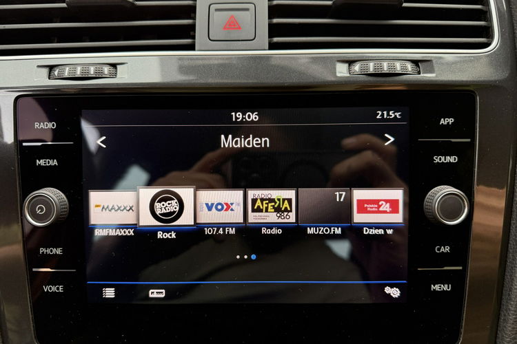 Volkswagen Golf Bardzo zadbana - oryginalny przebieg - zdjęcie 12