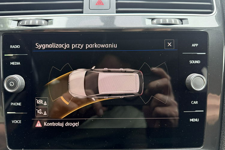 Volkswagen Golf Bardzo zadbana - oryginalny przebieg - zdjęcie 23