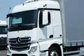 samochód ciężarowy Mercedes zdjęcie 20