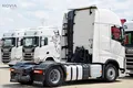 ciągnik siodłowy Volvo zdjęcie 8