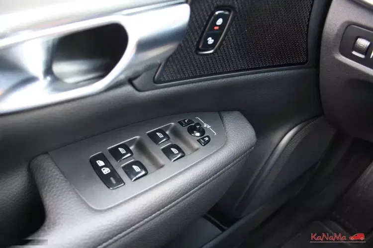 Volvo v90-cross-country zdjęcie 30