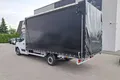 samochód dostawczy Renault zdjęcie 2