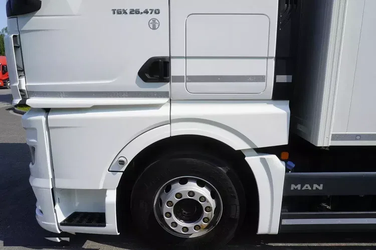 MAN TGX 26.470 / 2022 / Chłodnia Krone 40 EPAL Multitemperatura Dopplestock / Carrier Supra 950 MT zdjęcie 14