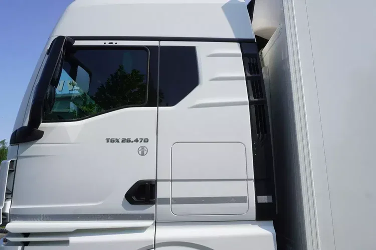MAN TGX 26.470 / 2022 / Chłodnia Krone 40 EPAL Multitemperatura Dopplestock / Carrier Supra 950 MT zdjęcie 15