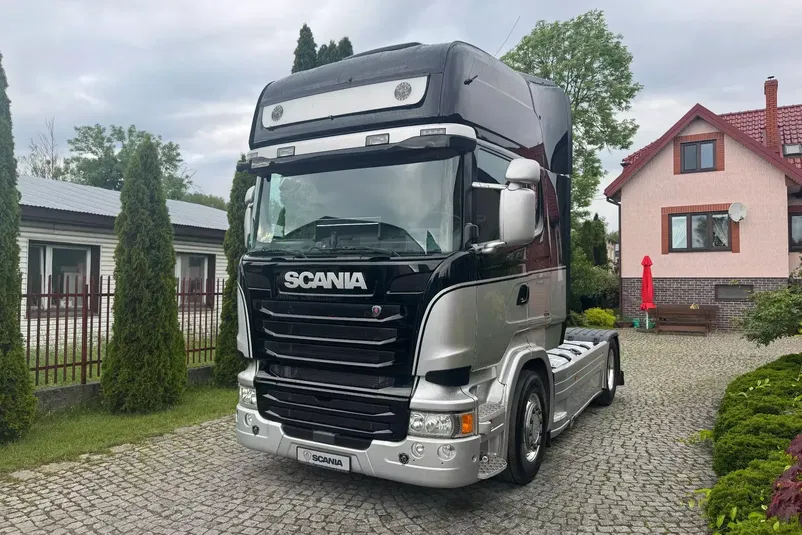 ciągnik siodłowy Scania zdjęcie 1
