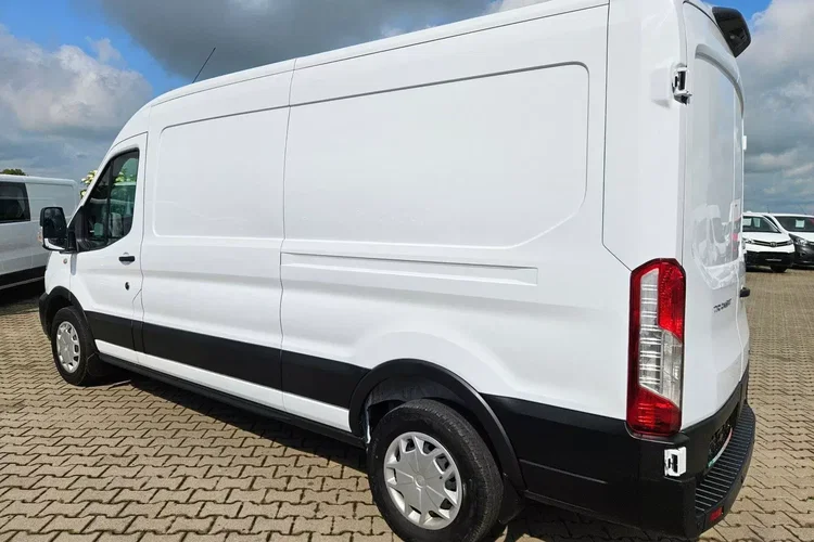Ford transit L3H2 69999zł NETTO 2.0TdCi/131KM zdjęcie 11