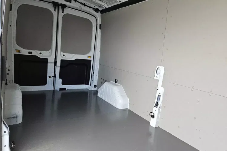 Ford transit L3H2 69999zł NETTO 2.0TdCi/131KM zdjęcie 17