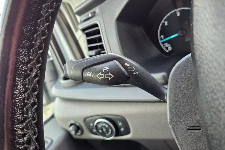 Ford transit L3H2 69999zł NETTO 2.0TdCi/131KM zdjęcie 24