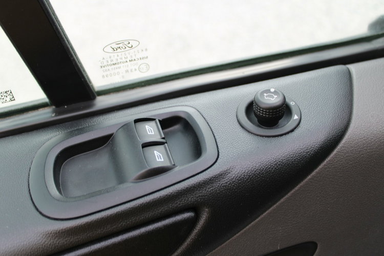 Ford Transit Custom Brygadowy 6 osob. L2H1 Trend Gwarancja zdjęcie 11