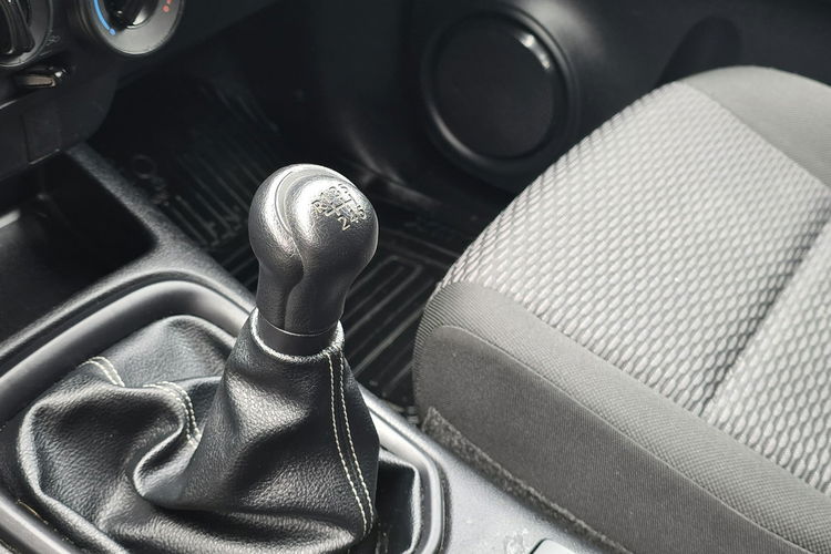Toyota Hilux 2.4 D-4D 150KM 4x4 / Salon PL I-właściciel zdjęcie 14