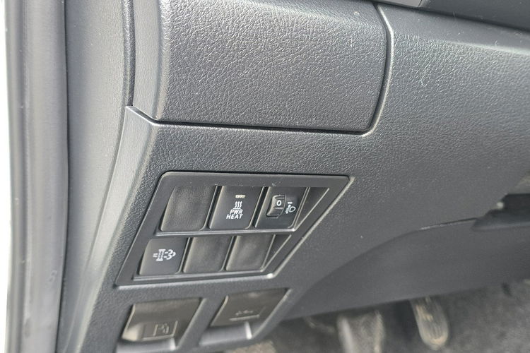 Toyota Hilux 2.4 D-4D 150KM 4x4 / Salon PL I-właściciel zdjęcie 15