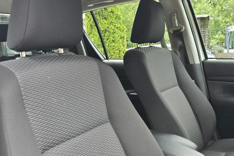 Toyota Hilux 2.4 D-4D 150KM 4x4 / Salon PL I-właściciel zdjęcie 8