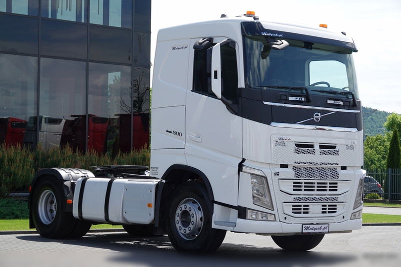 ciągnik siodłowy Volvo zdjęcie 1
