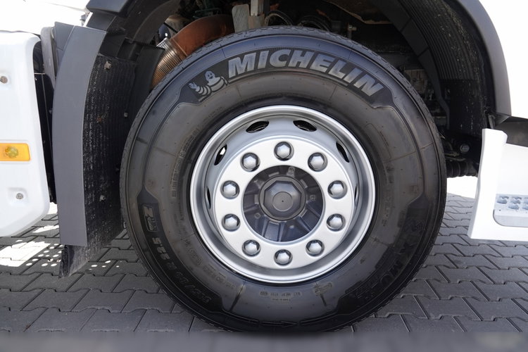 Volvo FH 500 / NISKA KABINA / HYDRAULIKA / PO KONTRAKCIE SERWISOWYM zdjęcie 20