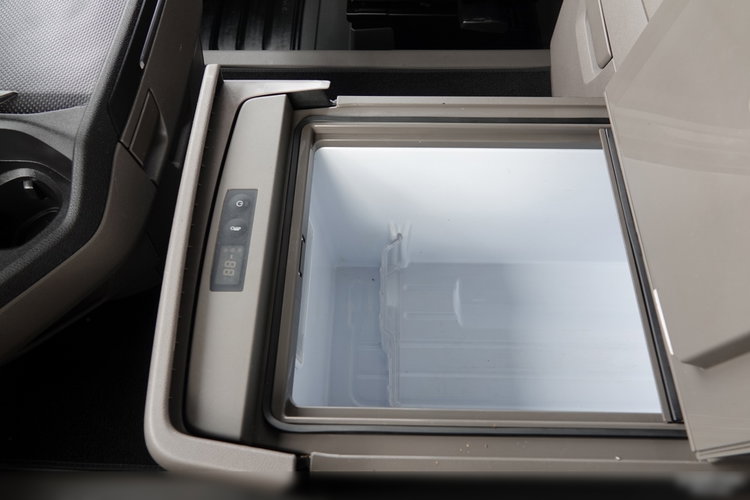 Scania R 450 / RETARDER / HYDRAULIKA / ADR AT / KLIMA POSTOJOWA / ALUFELGI / 2021 ROK / PO KONTRAKCIE SERWISOWYM zdjęcie 27