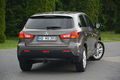 samochód osobowy Mitsubishi zdjęcie 14
