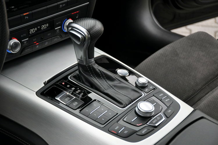 Audi A6 3.0TDI(313KM) 2xS-Line Quattro Xenon Led Navi Kamera Skóry F1 Alu20" zdjęcie 36