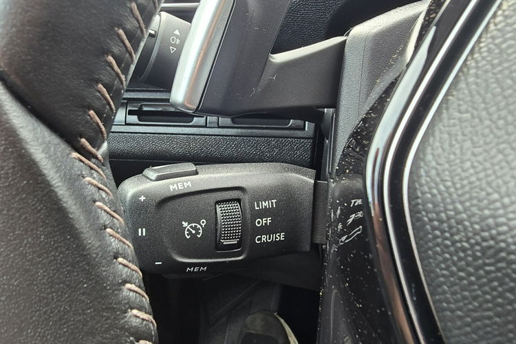 Peugeot 3008 1.5 BlueHdi 130KM EA8 / I-właściciel / zdjęcie 25