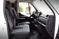 samochód dostawczy Renault zdjęcie 21