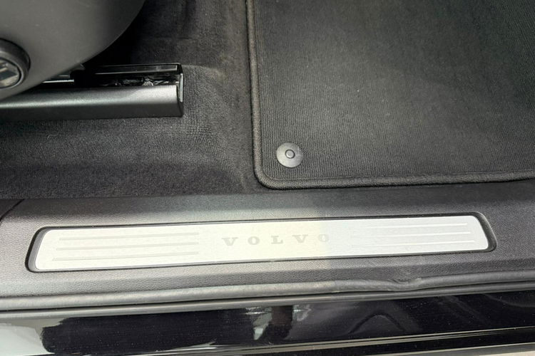 Volvo XC 60 XC60 Momentum, Bezwypad., Bogato WYPOSAŻONY, Harman Kardon, zdjęcie 33