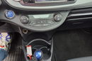 Toyota Yaris 1.5 HSD LED Alufelga Kamera Czujniki Skóra Panorama Ładny Stan zdjęcie 16
