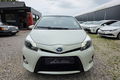 samochód osobowy Toyota zdjęcie 2