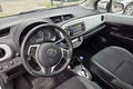 samochód osobowy Toyota zdjęcie 20