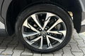 samochód osobowy Toyota zdjęcie 36