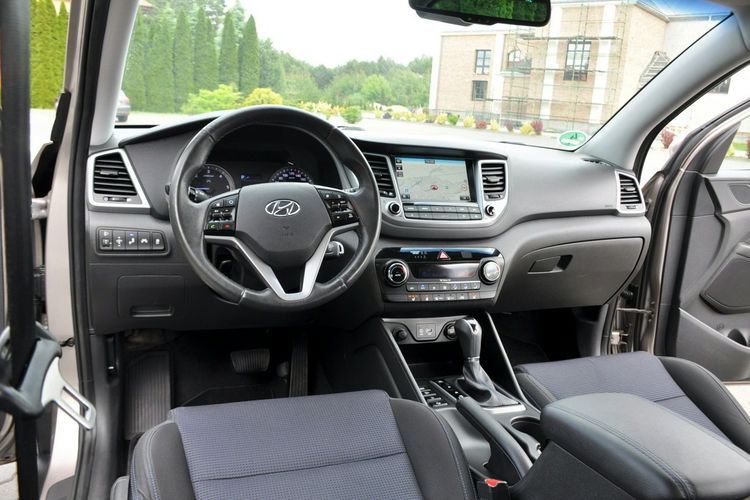 Hyundai Tucson 1.7CRDi(141KM) Led Navi Kamera BLS Grzana Kierowni Asys.Pasa Alu19"ASO zdjęcie 28