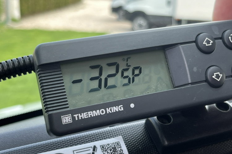 Iveco Daily 70C18 Winda-1_tona Mroźnia -32 C/+32 C Chłodnia +230V DrukarkaTemperat zdjęcie 11