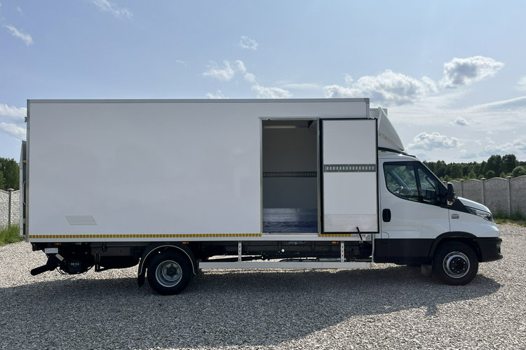 Iveco Daily 70C18 Winda-1_tona Mroźnia -32 C/+32 C Chłodnia +230V DrukarkaTemperat zdjęcie 5