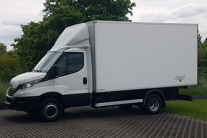 samochód dostawczy Iveco zdjęcie 1