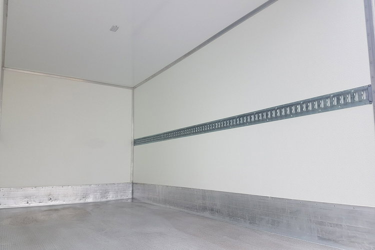 Iveco Daily 72-180 8 EP KONTENER IZOTERMA 4.16x2.10x2.09 DMC 7200 KG KLIMATRONIK zdjęcie 24