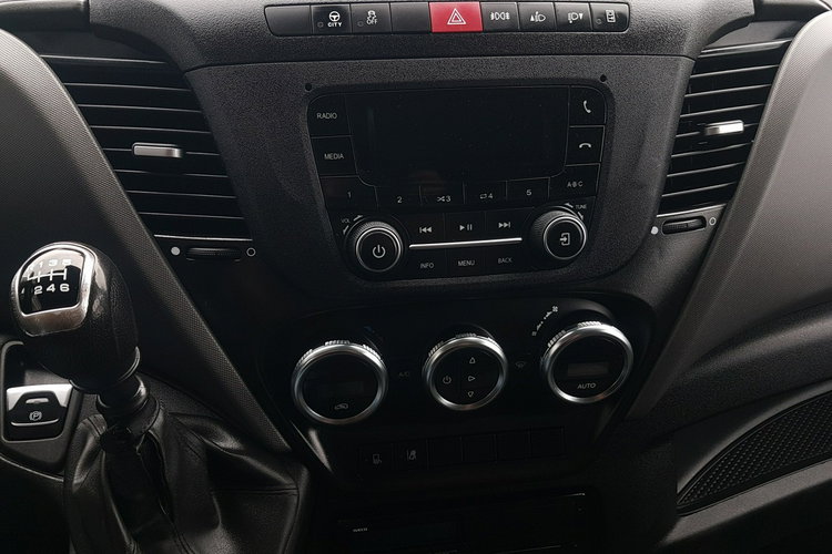 Iveco 72-180 DAILY 8 EP KONTENER IZOTERMA 4.16x2.10x2.09 DMC 7200 KG KLIMATRONIK TEMPOMAT zdjęcie 10