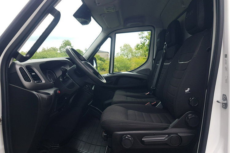 Iveco 72-180 DAILY 8 EP KONTENER IZOTERMA 4.16x2.10x2.09 DMC 7200 KG KLIMATRONIK TEMPOMAT zdjęcie 18