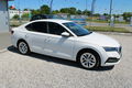 samochód osobowy Skoda zdjęcie 4