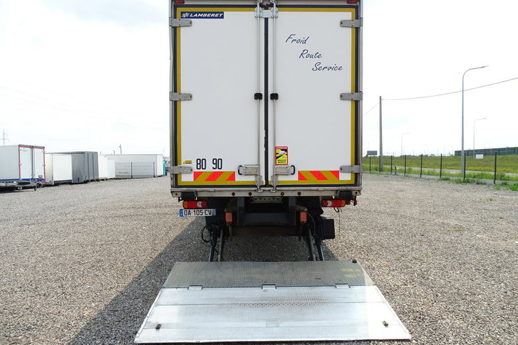 DAF CF 65.300 Chłodnia Lamberet Sprowadzony Przebieg Udokumentowany , Klimatyzacja , Blokada Mostu , Winda zdjęcie 21