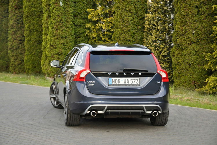 Volvo V60 1.6i(180KM) R-Design Xenon Led Skóry Klimatronik I Wł Reling Alu18"ASO zdjęcie 15