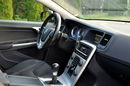 Volvo V60 1.6i(180KM) R-Design Xenon Led Skóry Klimatronik I Wł Reling Alu18"ASO zdjęcie 18