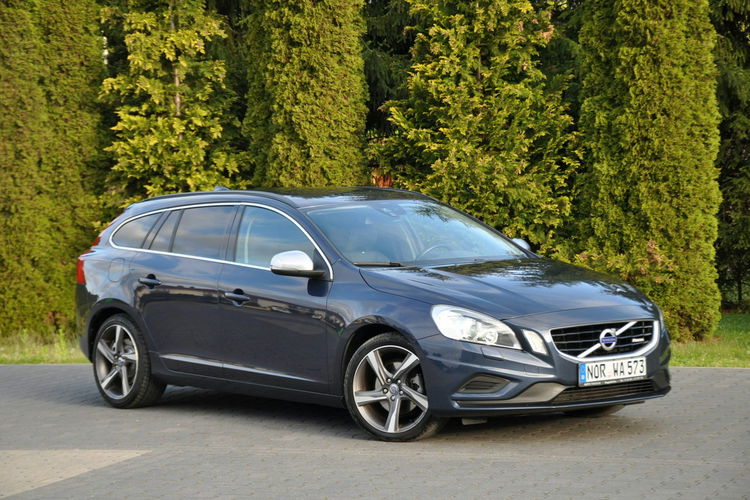 Volvo V60 1.6i(180KM) R-Design Xenon Led Skóry Klimatronik I Wł Reling Alu18"ASO zdjęcie 3