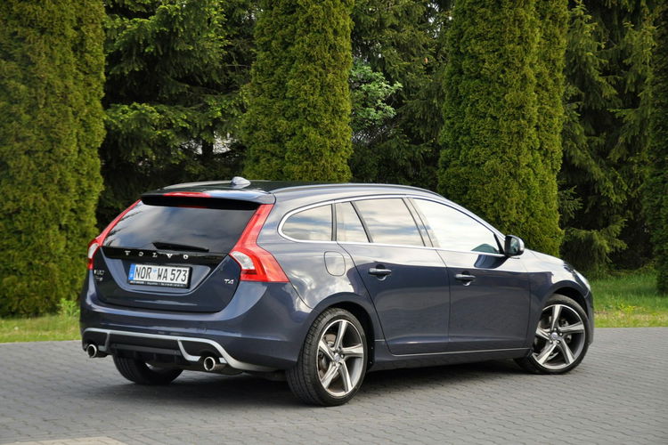 Volvo V60 1.6i(180KM) R-Design Xenon Led Skóry Klimatronik I Wł Reling Alu18"ASO zdjęcie 5