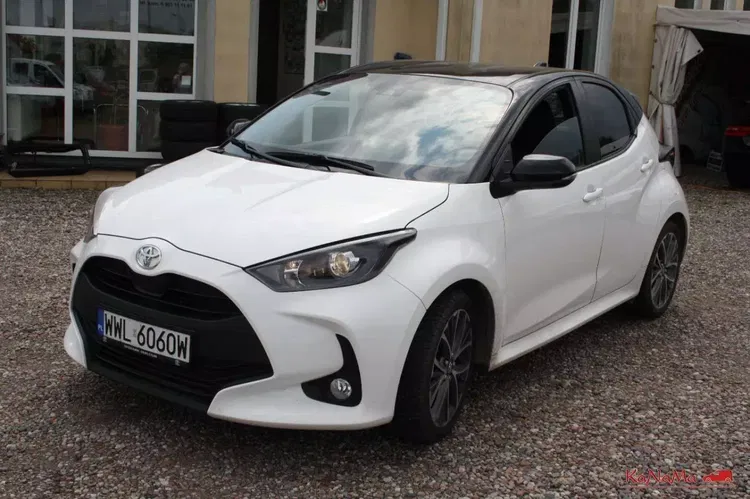 Toyota yaris zdjęcie 1