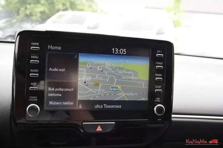 Toyota yaris zdjęcie 19