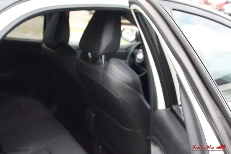 Toyota yaris zdjęcie 36