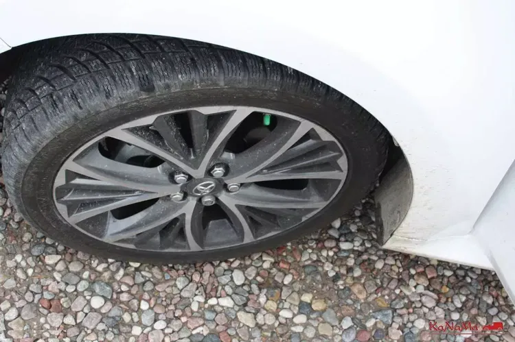 Toyota yaris zdjęcie 40